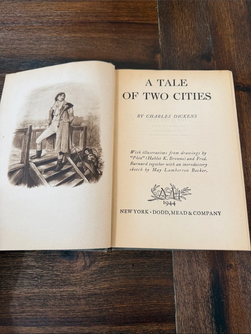 A Tale of Two Cities Great Illustrated Classics Hardcover Book